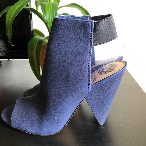 Brand new Vince Camuto open toe booties - Picture 4 of 6
